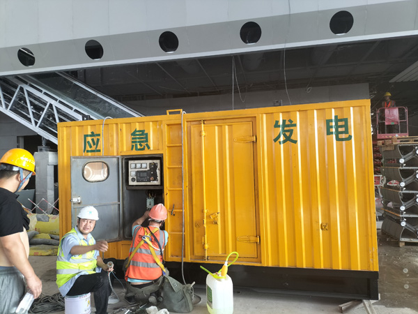 文昌怎样判断空气滤清器是否需要更换？